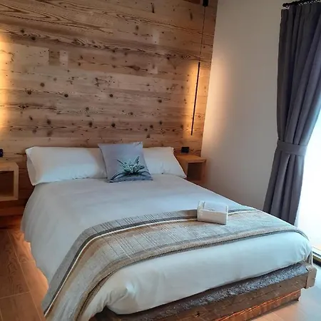 فندق مبيت وإفطار Il Bucaneve 3*