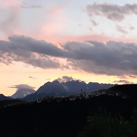 Il Bucaneve فندق مبيت وإفطار