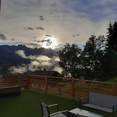 Il Bucaneve 3* سانتو ستيفانو دي كادوري