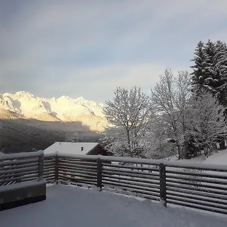 Il Bucaneve فندق مبيت وإفطار 3*